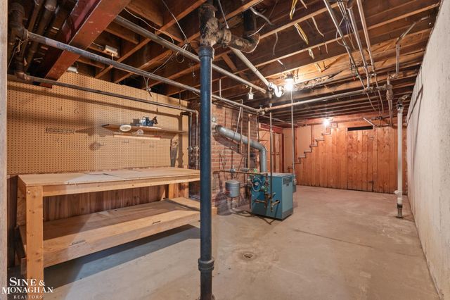 16240 Amherst Avenue, Beverly Hills, MI 48025