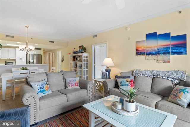 12101 ASSAWOMAN DR #203, Ocean City, MD 21842