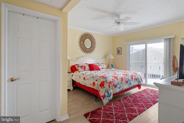 12101 ASSAWOMAN DR #203, Ocean City, MD 21842