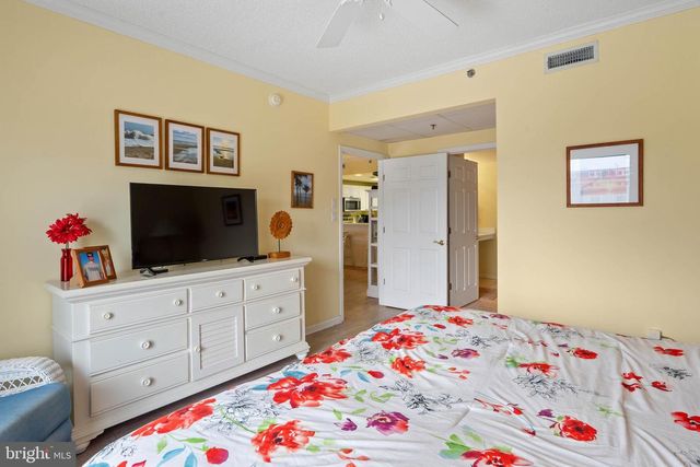 12101 ASSAWOMAN DR #203, Ocean City, MD 21842