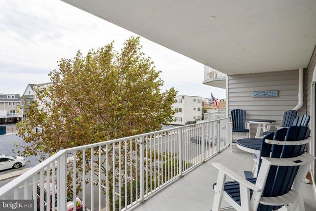 12101 ASSAWOMAN DR #203, Ocean City, MD 21842