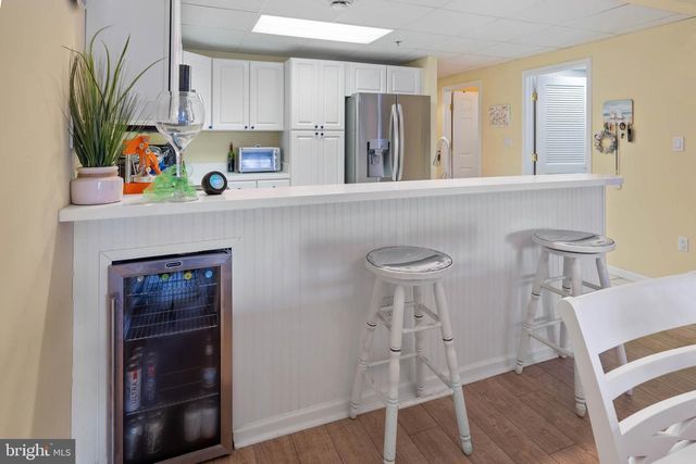 12101 ASSAWOMAN DR #203, Ocean City, MD 21842