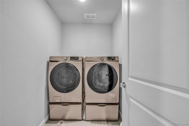 10581 Paris Street 1005, Henderson, CO 80640