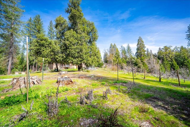 7021 Stope Ct, Placerville, CA 95667