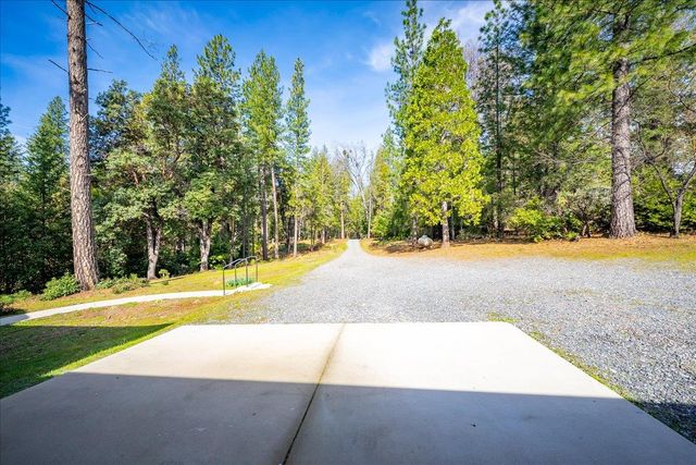 7021 Stope Ct, Placerville, CA 95667