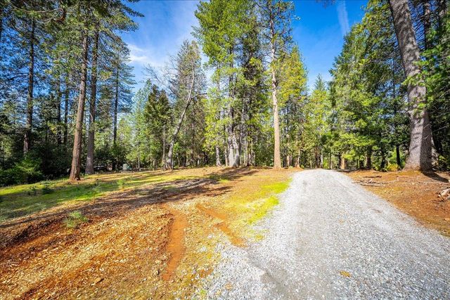 7021 Stope Ct, Placerville, CA 95667