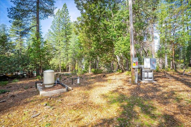 7021 Stope Ct, Placerville, CA 95667
