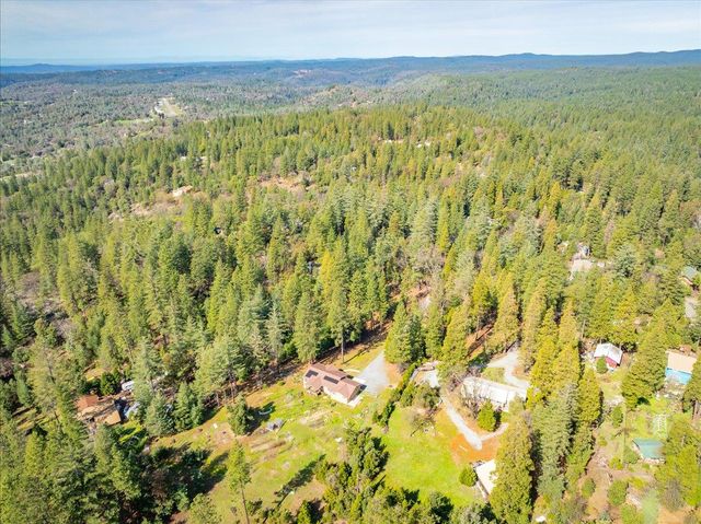 7021 Stope Ct, Placerville, CA 95667