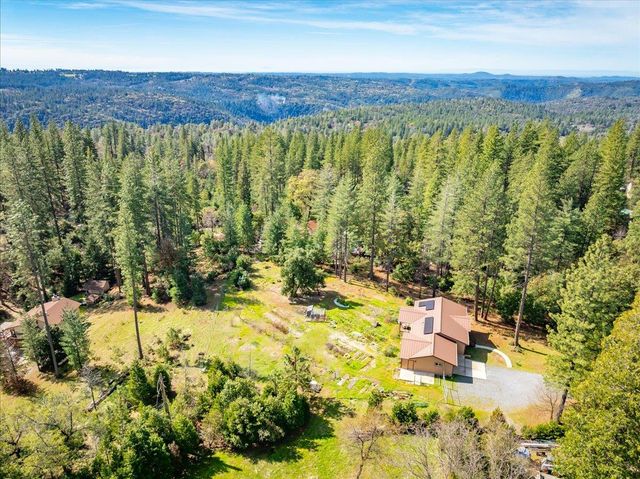 7021 Stope Ct, Placerville, CA 95667
