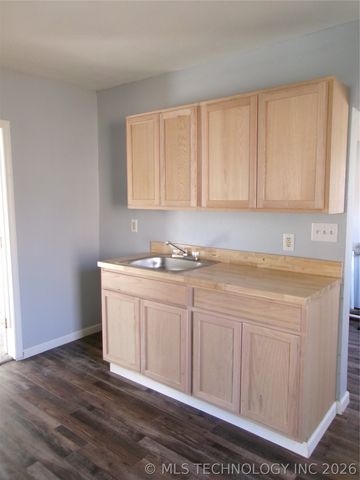 1809 Callahan Street, Muskogee, OK 74403