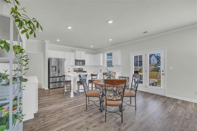 458 Blue Juniper Circle, Loganville, GA 30052