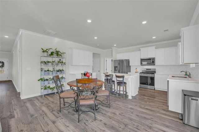 458 Blue Juniper Circle, Loganville, GA 30052