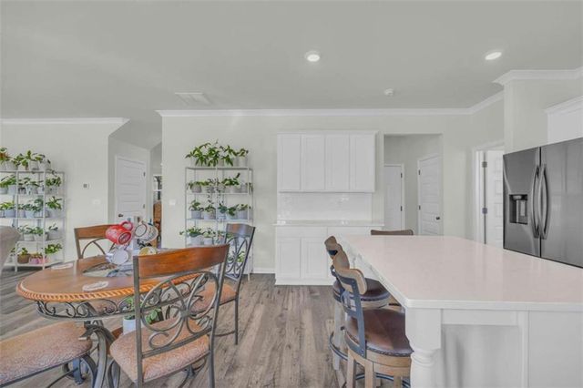 458 Blue Juniper Circle, Loganville, GA 30052