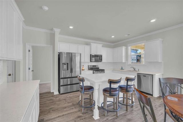 458 Blue Juniper Circle, Loganville, GA 30052