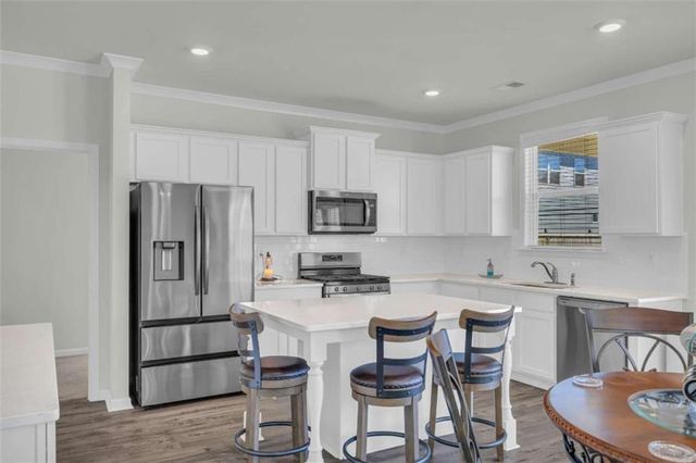 458 Blue Juniper Circle, Loganville, GA 30052