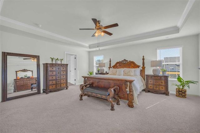 458 Blue Juniper Circle, Loganville, GA 30052