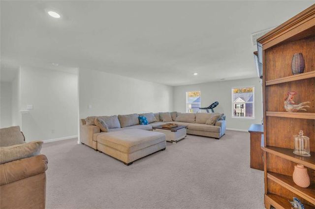 458 Blue Juniper Circle, Loganville, GA 30052