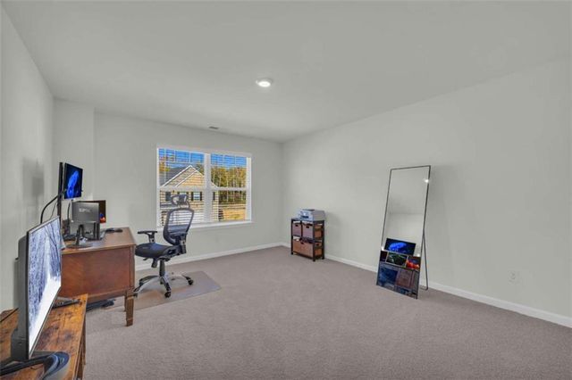 458 Blue Juniper Circle, Loganville, GA 30052