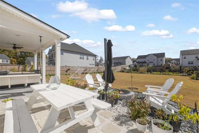 458 Blue Juniper Circle, Loganville, GA 30052