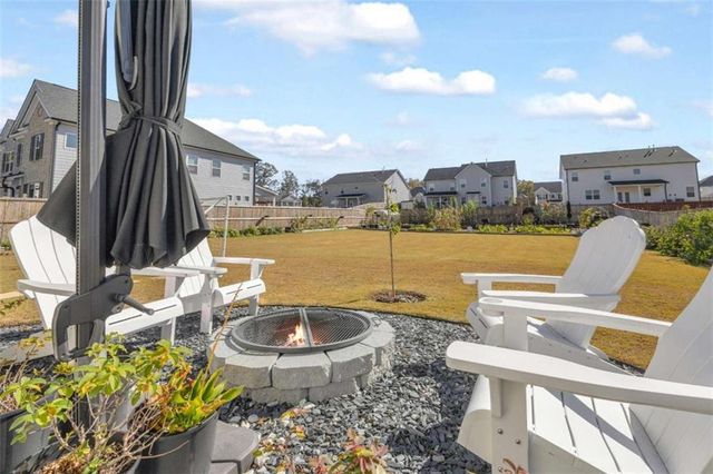 458 Blue Juniper Circle, Loganville, GA 30052