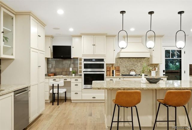5000 S Chester Street, Greenwood Village, CO 80111