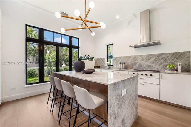 550 Malaga Avenue Villa 1, Coral Gables, FL 33134