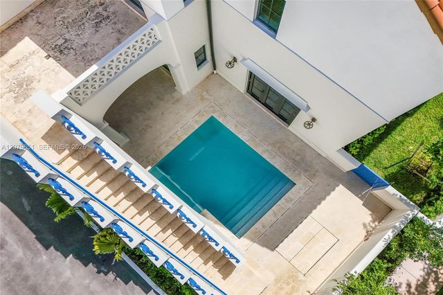 550 Malaga Avenue Villa 1, Coral Gables, FL 33134