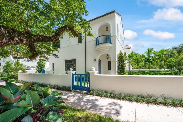 550 Malaga Avenue Villa 1, Coral Gables, FL 33134