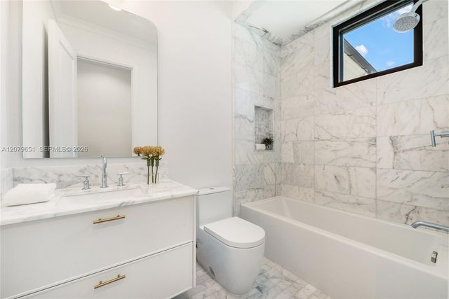 550 Malaga Avenue Villa 1, Coral Gables, FL 33134