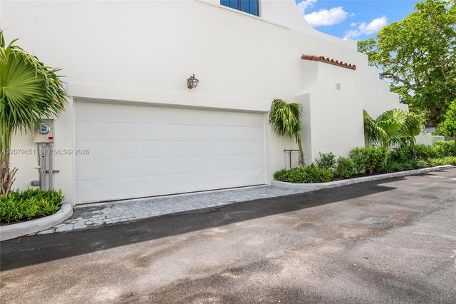 550 Malaga Avenue Villa 1, Coral Gables, FL 33134
