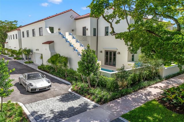 550 Malaga Avenue Villa 1, Coral Gables, FL 33134