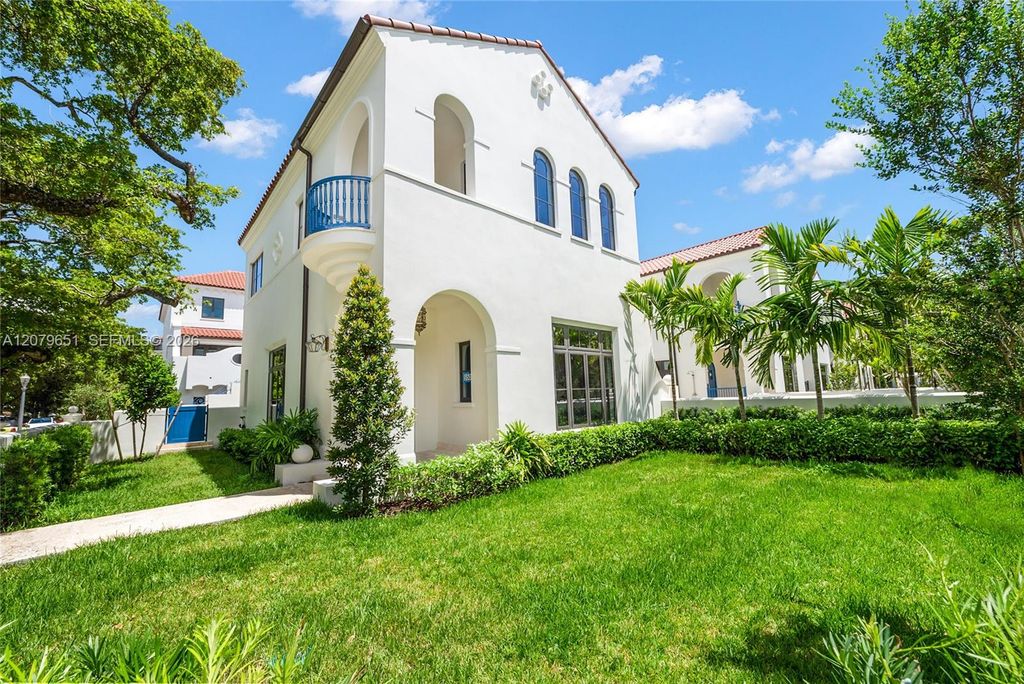 550 Malaga Avenue Villa 1, Coral Gables, FL 33134