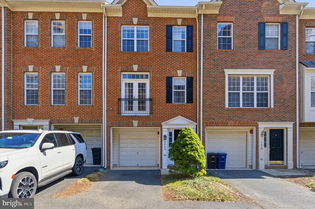 1443 N SCOTT ST, Arlington, VA 22209