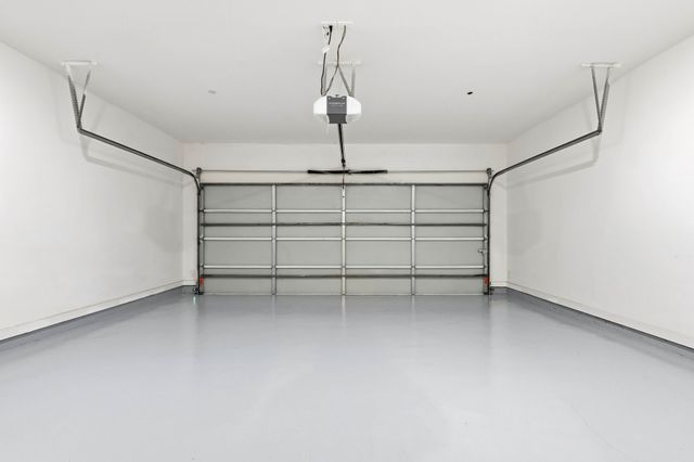 427 W 10TH Street Street 502, Dallas, TX 75208