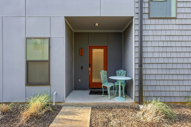 427 W 10TH Street Street 502, Dallas, TX 75208