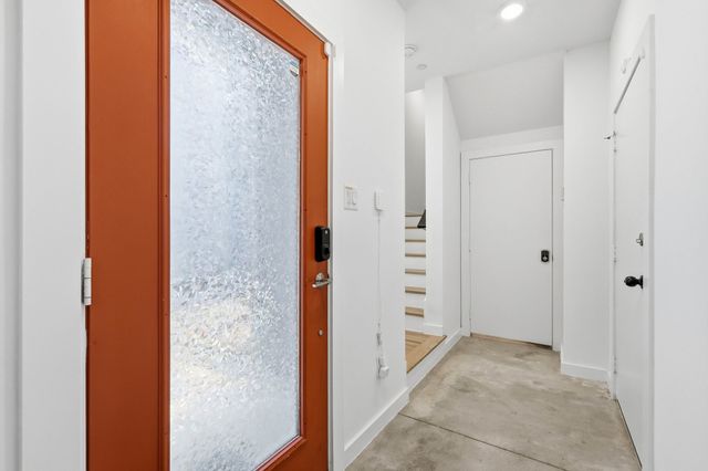 427 W 10TH Street Street 502, Dallas, TX 75208