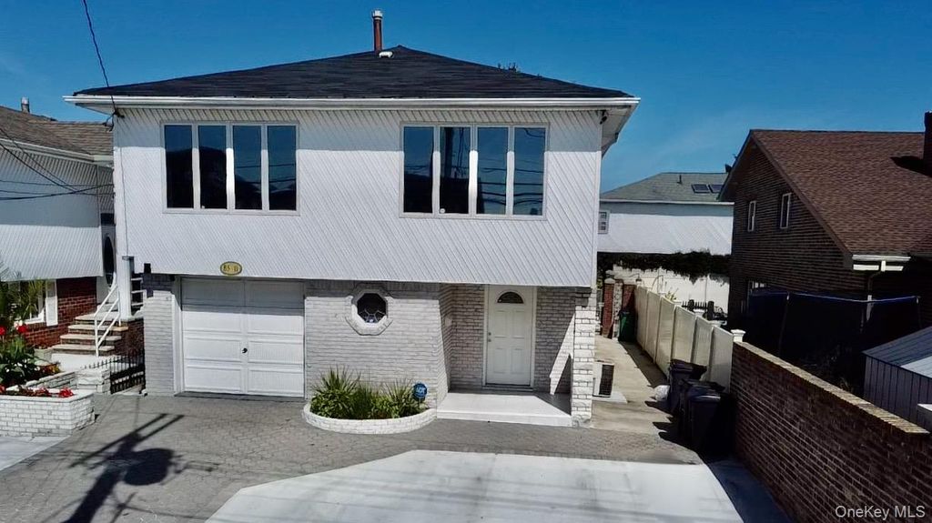 85-11 164th Avenue, Howard Beach, NY 11414 — exterior