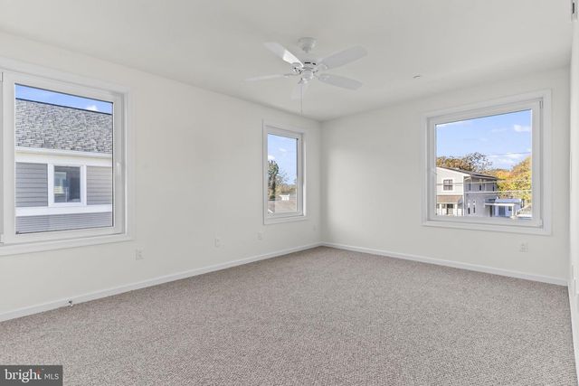 725 60TH PL, Capitol Heights, MD 20743