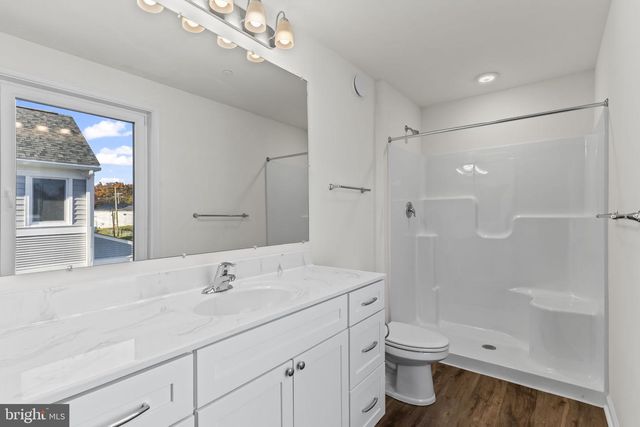 725 60TH PL, Capitol Heights, MD 20743