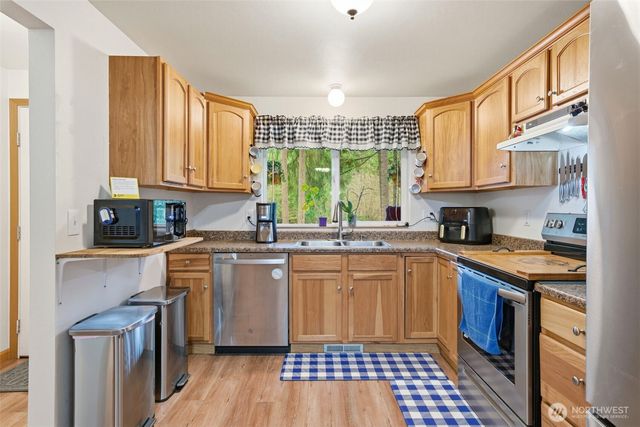 18417 Blue Hills Loop SE, Yelm, WA 98597