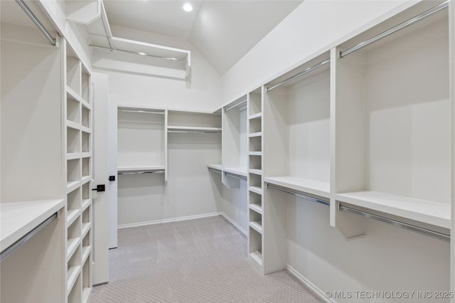 17527 S 52nd East Avenue, Bixby, OK 74008