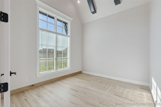 17527 S 52nd East Avenue, Bixby, OK 74008