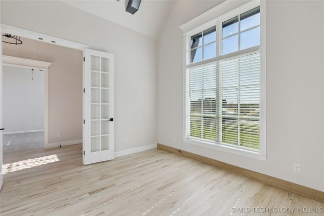 17527 S 52nd East Avenue, Bixby, OK 74008