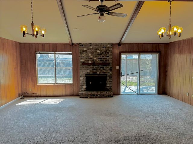 3917 Devonshire Dr, Corpus Christi, TX 78415