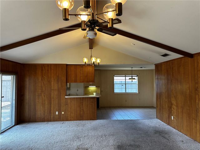 3917 Devonshire Dr, Corpus Christi, TX 78415