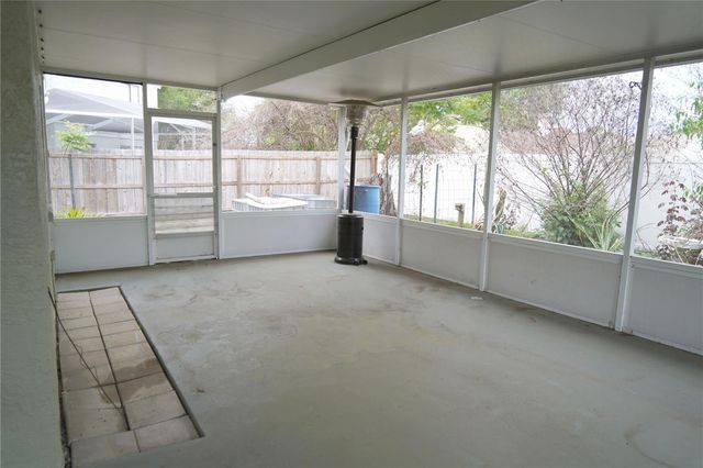 4304 BARRET AVENUE, Plant City, FL 33566