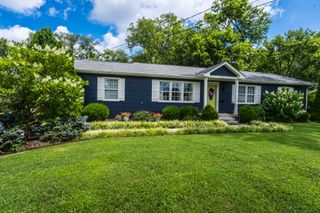 818 W Clark Blvd, Murfreesboro, TN 37129
