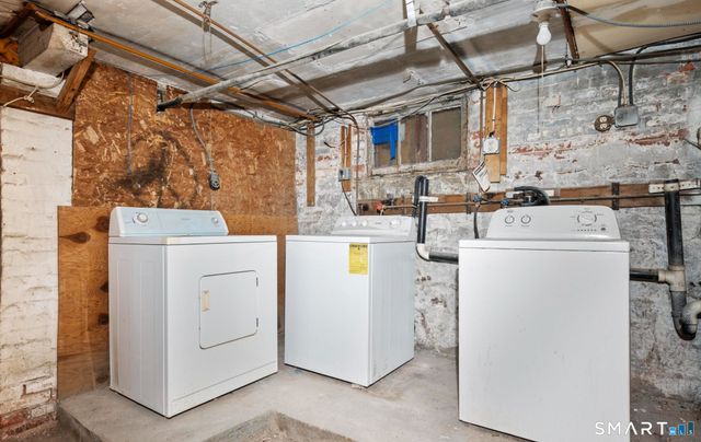 32 Lamberton Street 2, New Haven, CT 06519