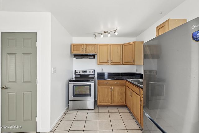 812 W MCKINLEY Street, Phoenix, AZ 85007