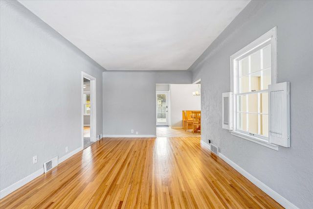 1799 Lindy Avenue, Roseville, MN 55113